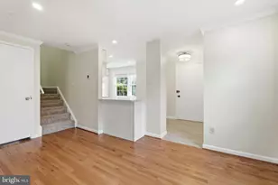 3158 Ellenwood Dr, Fairfax, VA 22031 - Photo 8