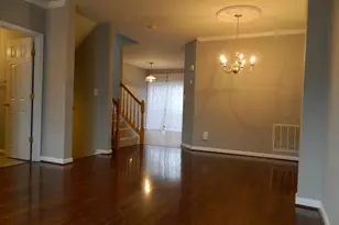 7574 Great Swan Ct, Alexandria, VA 22306 - Photo 4