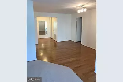 5904 Mount Eagle Drive #817, Alexandria, VA 22303 - Photo 10