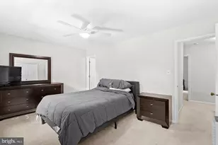 8942 Astongale Ct, Springfield, VA 22152 - Photo 18