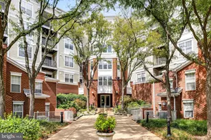 1625 International Dr, McLean, VA 22102 - Photo 2