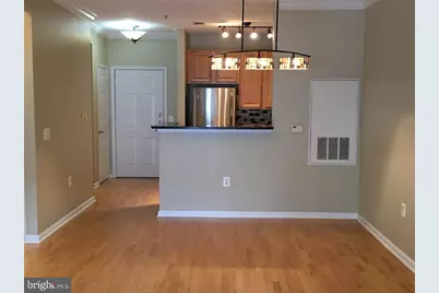 9490 Virginia Center Boulevard #323, Vienna, VA 22181 - Photo 4