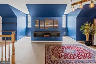 4749 Thornbury Dr, Fairfax, VA 22030 - Photo 8