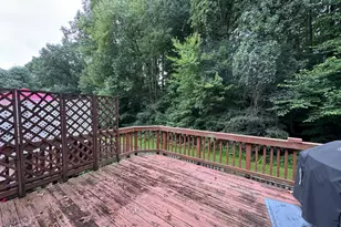 7558 Aspenpark Rd, Lorton, VA 22079 - Photo 12