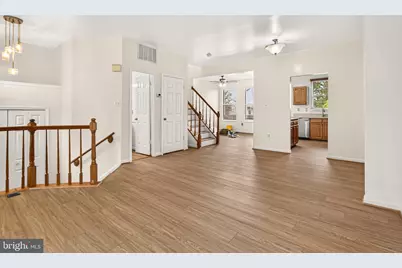 14637 Stream Pond Drive, Centreville, VA 20120 - Photo 10