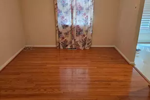 9031 Piney Grove Dr, Fairfax, VA 22031 - Photo 4