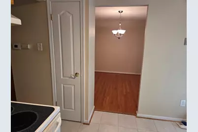 9031 Piney Grove Drive, Fairfax, VA 22031 - Photo 8