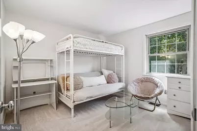 9357 Chestnut Knolls Drive, Fairfax, VA 22032 - Photo 18