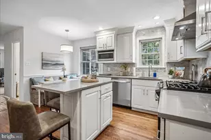 9357 Chestnut Knolls Dr, Fairfax, VA 22032 - Photo 10