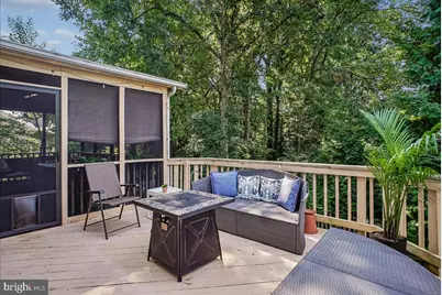 9357 Chestnut Knolls Drive, Fairfax, VA 22032 - Photo 32