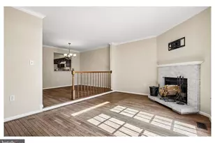 14033 Betsy Ross Ln, Centreville, VA 20121 - Photo 8