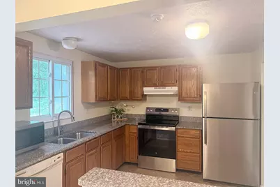 3814 Beech Down Drive, Chantilly, VA 20151 - Photo 4