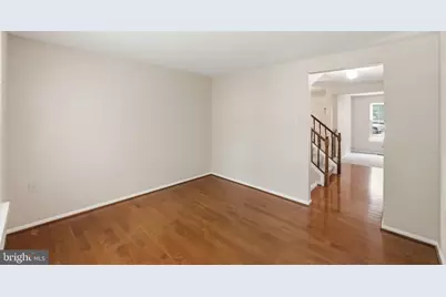 10065 Chestnut Wood Lane, Burke, VA 22015 - Photo 10