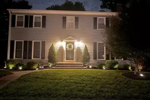 204 Whispering Wind Ct SE, Vienna, VA 22180 - Photo 1