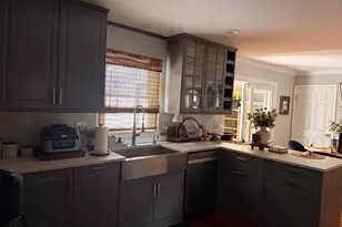 204 Whispering Wind Ct SE, Vienna, VA 22180 - Photo 6