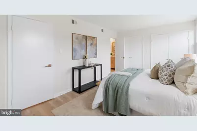 9103 Barrick Street, Fairfax, VA 22031 - Photo 12