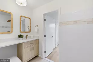 9103 Barrick St, Fairfax, VA 22031 - Photo 16