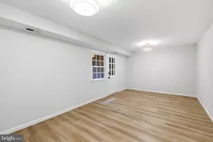 9103 Barrick St, Fairfax, VA 22031 - Photo 22