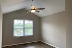 12834 Fair Briar Ln, Fairfax, VA 22033 - Photo 14