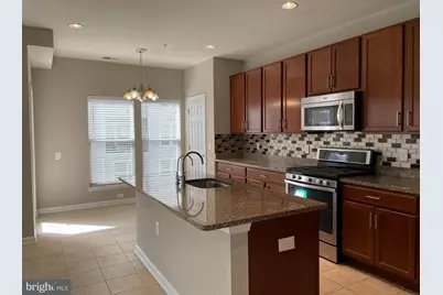 2953 Finsbury Place #96, Fairfax, VA 22031 - Photo 6