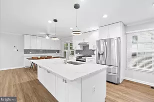 9303 Macswain Pl, Springfield, VA 22153 - Photo 8