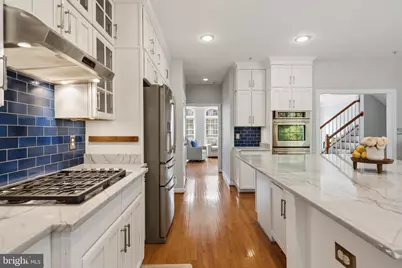 4607 Aspen Hill Court, Annandale, VA 22003 - Photo 8