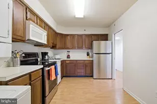 3709 S George Mason Dr, Falls Church, VA 22041 - Photo 14