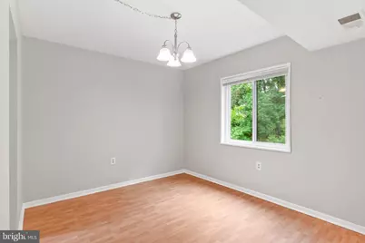 1422 Northgate Sq Square #12B, Reston, VA 20190 - Photo 8