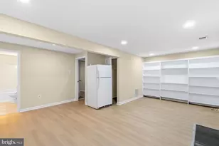 6226 Mockingbird Pond Terrace, Burke, VA 22015 - Photo 30