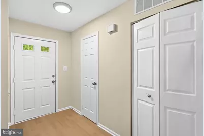 6226 Mockingbird Pond Terrace, Burke, VA 22015 - Photo 4