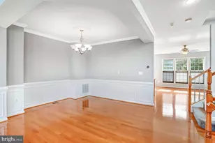 2463 Silk Ct, Herndon, VA 20171 - Photo 12