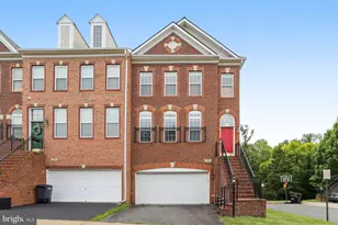 2463 Silk Ct, Herndon, VA 20171 - Photo 1