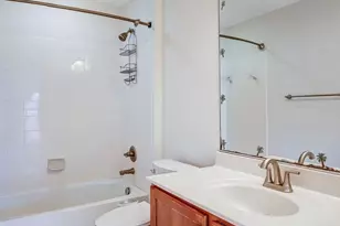 2463 Silk Ct, Herndon, VA 20171 - Photo 36