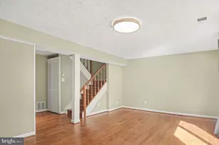 11510 Underoak Ct, Reston, VA 20191 - Photo 6
