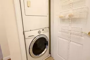 2905 Saintsbury Plaza, Fairfax, VA 22031 - Photo 28