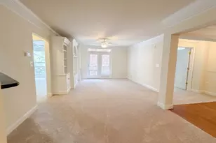 2905 Saintsbury Plaza, Fairfax, VA 22031 - Photo 10