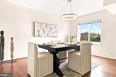 8360 Greensoro Drive #524, McLean, VA 22102 - Photo 6