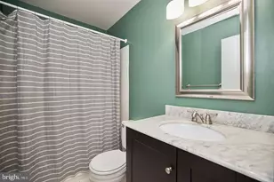 2788 Knollside Ln, Vienna, VA 22180 - Photo 22
