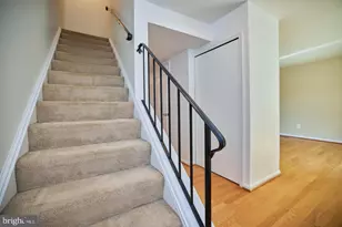 2788 Knollside Ln, Vienna, VA 22180 - Photo 16