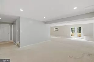 1959 Horse Shoe Dr, Vienna, VA 22182 - Photo 46