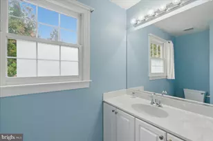 1959 Horse Shoe Dr, Vienna, VA 22182 - Photo 30