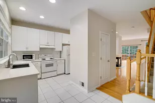 6490 Tayack Pl, Alexandria, VA 22312 - Photo 10