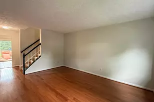 13942 Preacher Chapman Pl, Centreville, VA 20121 - Photo 4