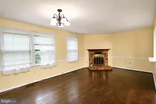 367 Linden Ct, Herndon, VA 20170 - Photo 12
