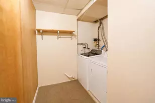 367 Linden Ct, Herndon, VA 20170 - Photo 28