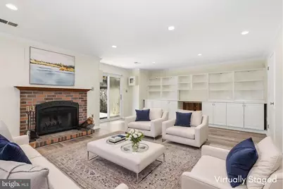 3931 Tallow Tree Place, Fairfax, VA 22033 - Photo 4