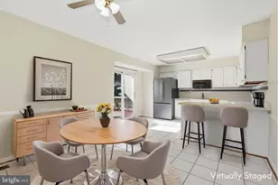 3931 Tallow Tree Pl, Fairfax, VA 22033 - Photo 14