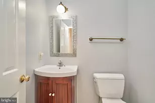 5806 Bent Twig Rd, McLean, VA 22101 - Photo 16