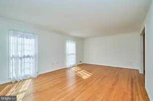 5806 Bent Twig Rd, McLean, VA 22101 - Photo 4