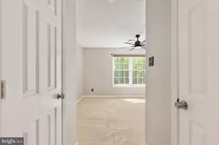 3808 Green Ridge Ct, Fairfax, VA 22033 - Photo 34